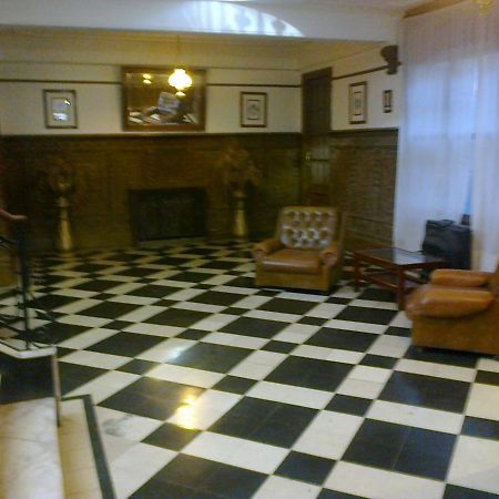 Hotel Plaza Tres Arroyos Exterior photo